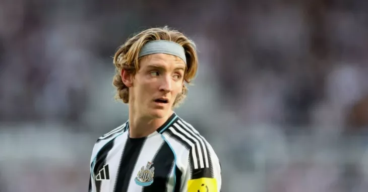 Ньюкасл, Арсенал