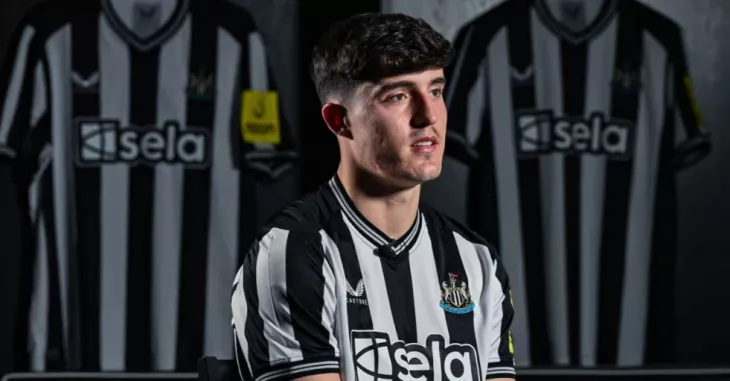 Ньюкасл, Манчестер Сити