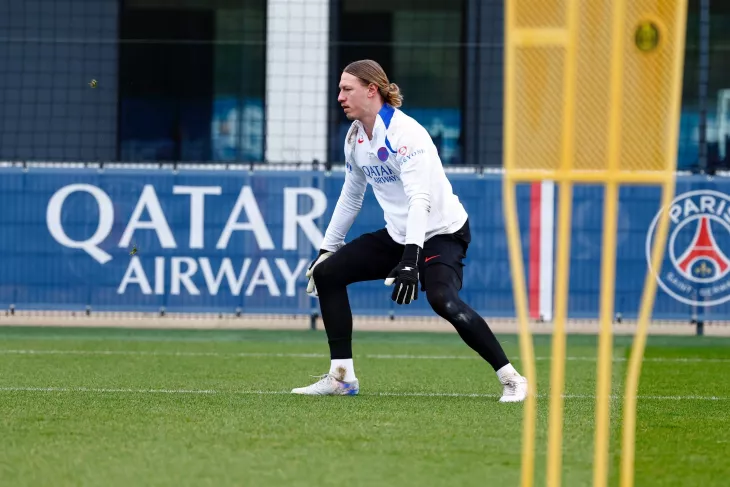 ПСЖ, Матвей Сафонов