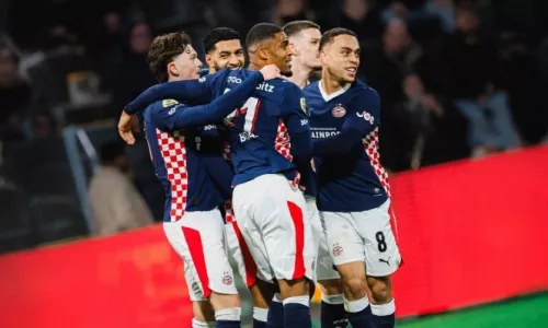 ПСВ, Гус Тиль