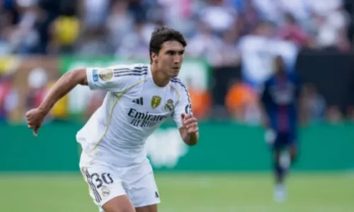 Реал Мадрид, Ньюкасл