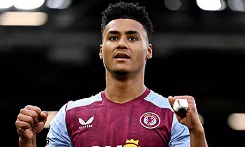 Астон Вилла, Порту