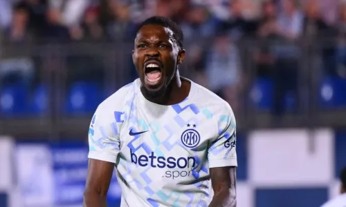 Интер, Комо