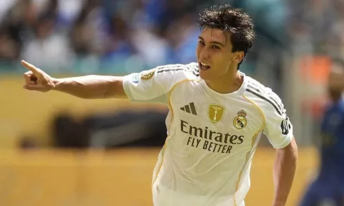 Реал Мадрид, Арсенал