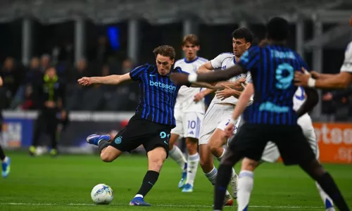 Интер, Комо