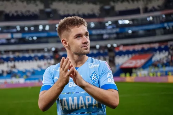 ФК Крылья Советов, Денис Макаров