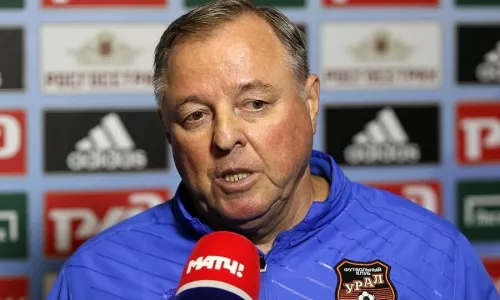 ФК Динамо Махачкала, Александр Тарханов